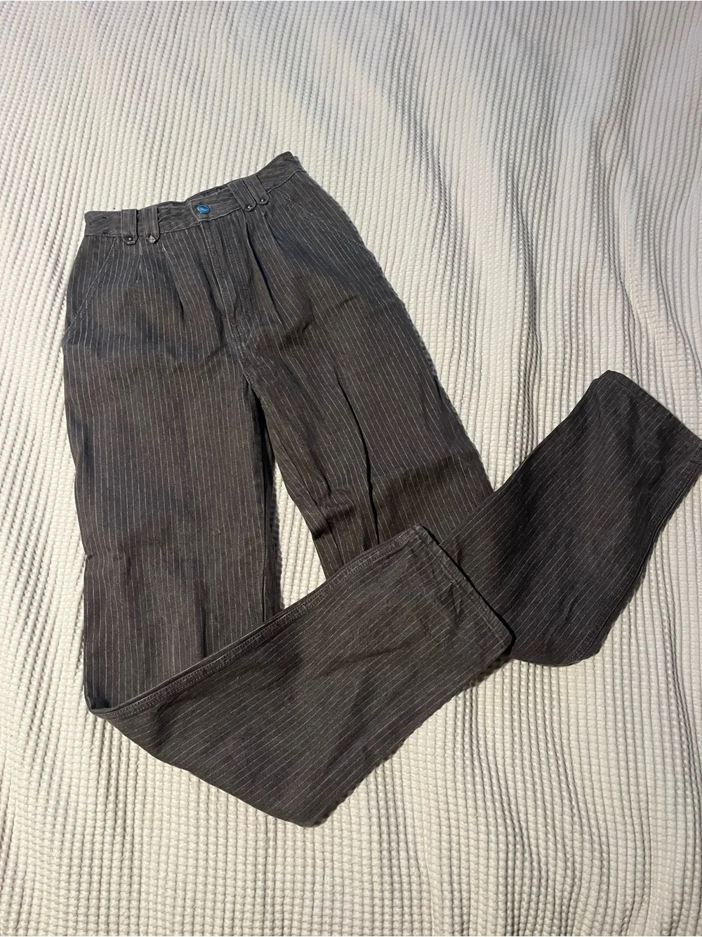 UNIONBAY Vintage Women's Pinstripe Straight-Leg Pants in Dark Gray - Picture 2 of 12